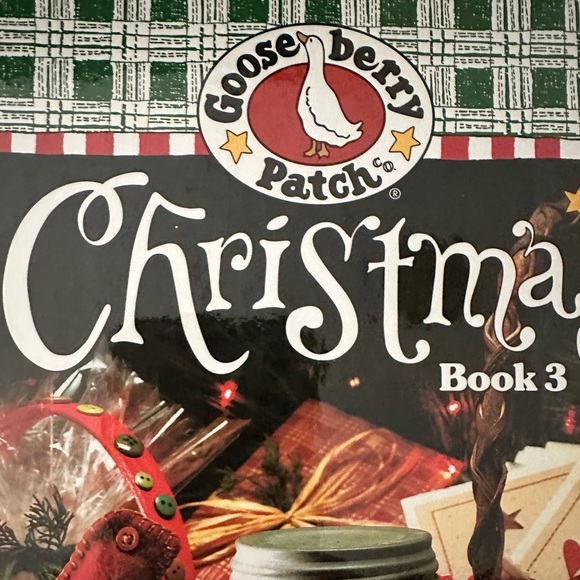 Goose Berry Patch Christmas Book Cook & Art, book 3, 2001, 160 pages. - Picture 2 of 10